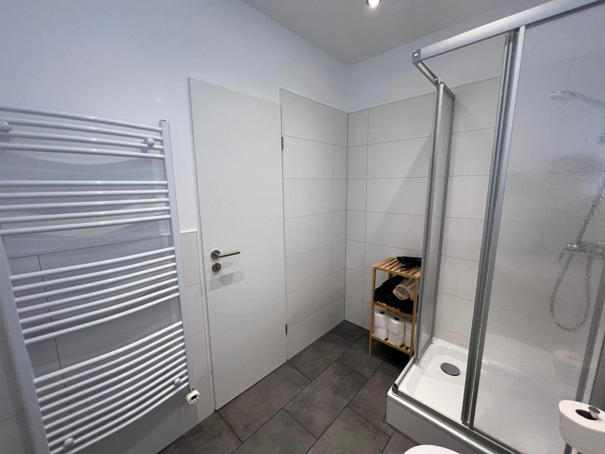 Gemuetliche 3-Zimmer-Wohnung Mit Panoramablick Und Kostenlosem Ueberdachten Parkplatz Winterberg Dış mekan fotoğraf